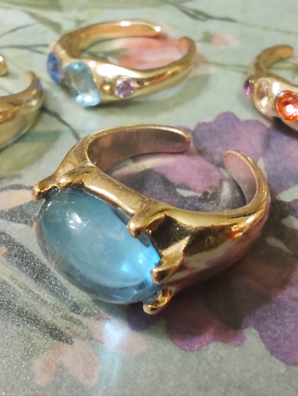 5 NWOT Mystery Metal Costume Bling Rings - Picture 14 of 17